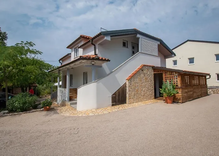 Apartments Milena