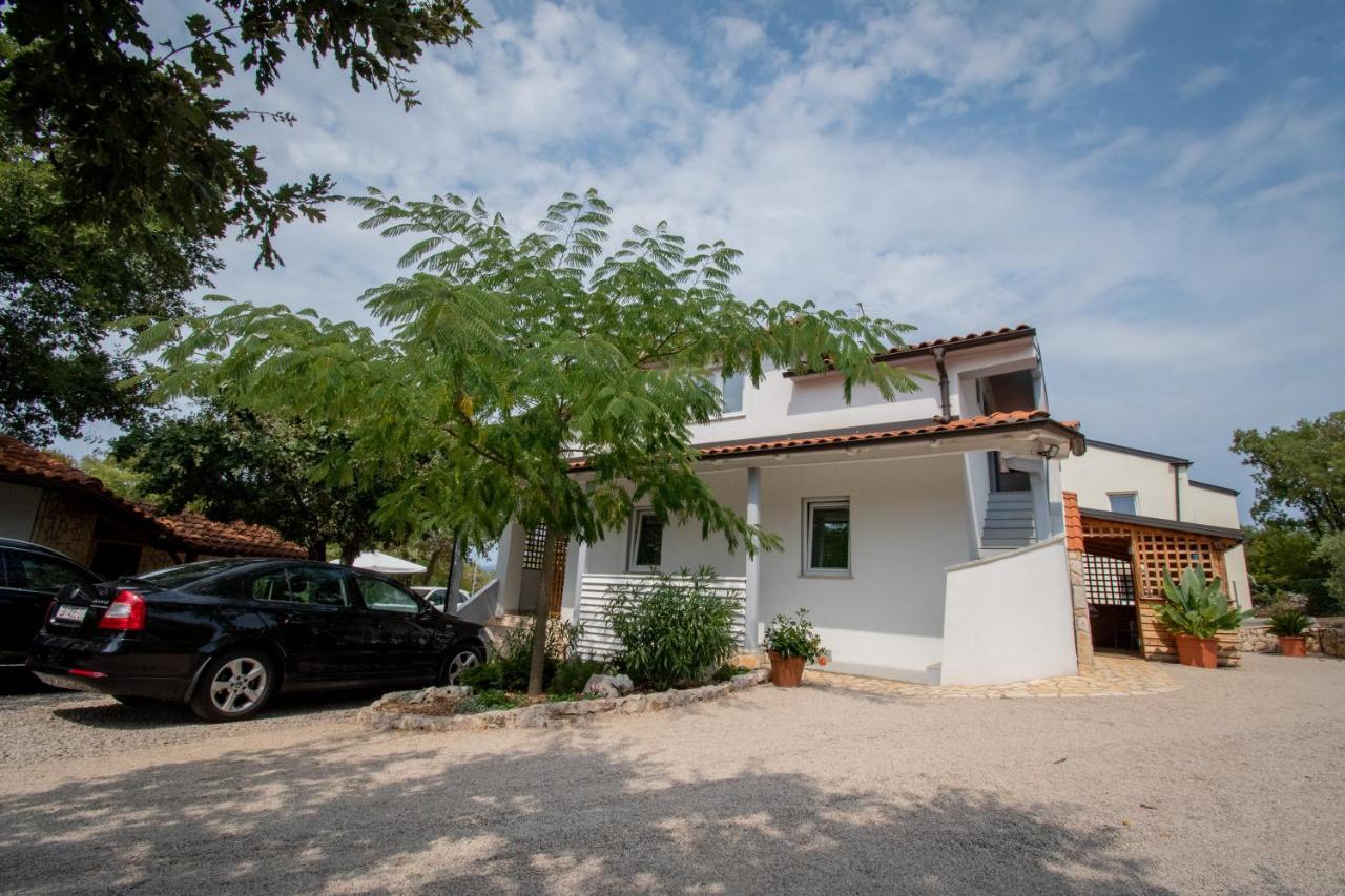 Milena Apartment *