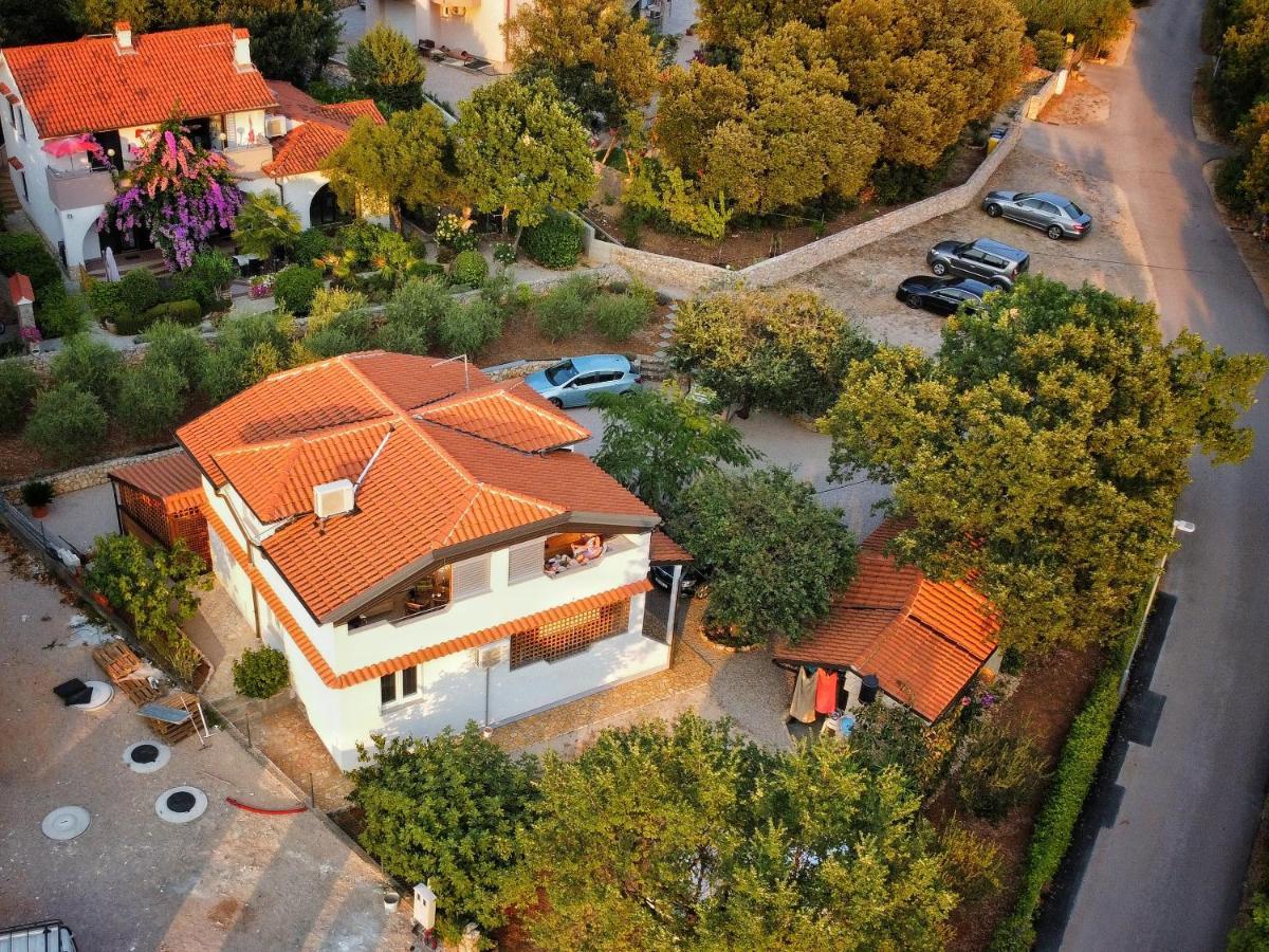 Milena * Pinezići
